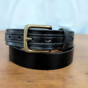 Banana Republic Black Leather English Made Belt 32